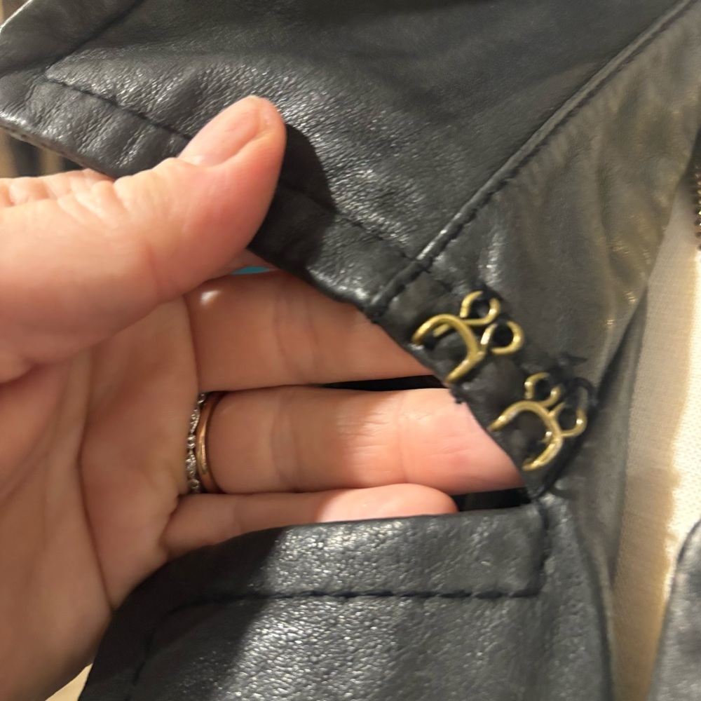 Y2K Vintage 90/00 Le Chateau Leather Trench/‎ Matrix/ Goth/ Grunge/ Moto/ - Picture 9 of 13